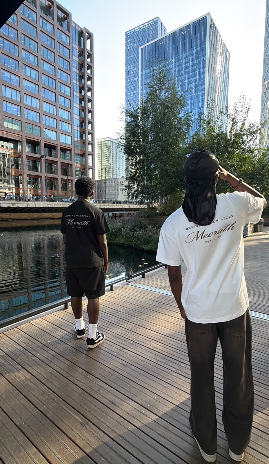 Meerath Classics - White Essential T-Shirt